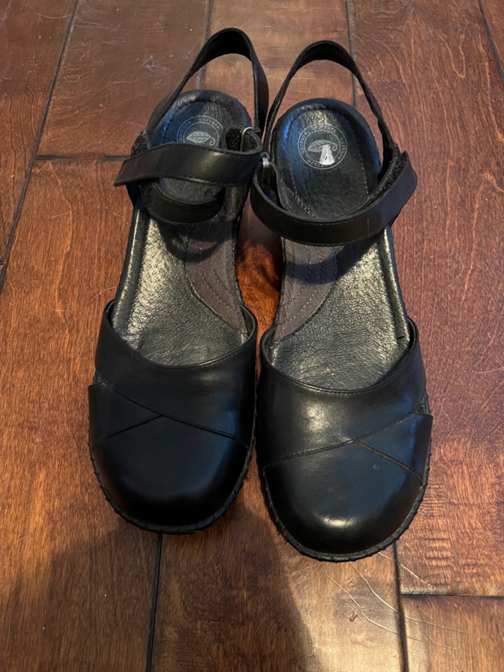 Nurture 9.5 US Mary Jane  Black Women's Slingback Leather Comfort Shoes